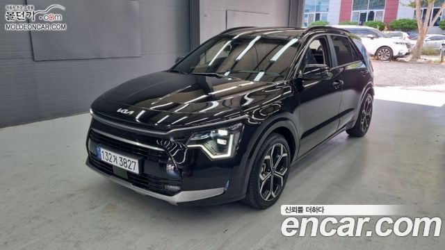Kia Niro Prestige 2023 — фото 3