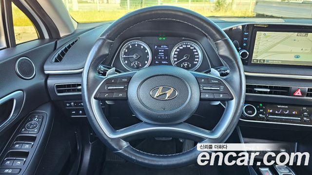 Hyundai Sonata (DN8) 2.0 Premium 2020 — фото 13