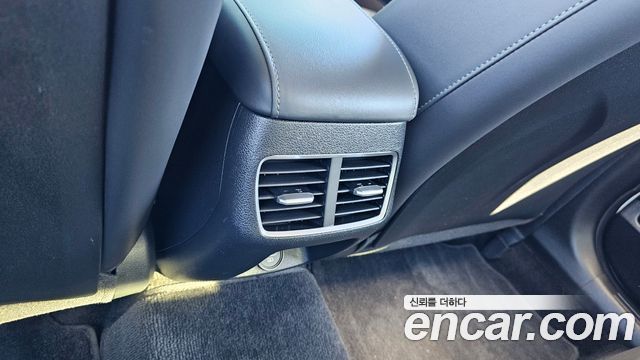 Hyundai Sonata (DN8) 2.0 Premium 2020 — фото 18