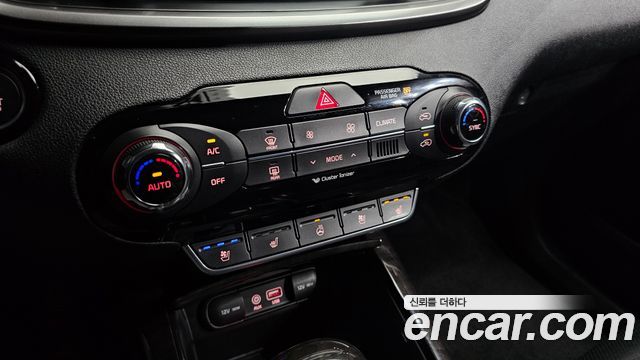 Kia Sorento Diesel 2.0 2WD Prestige 2016 — фото 18