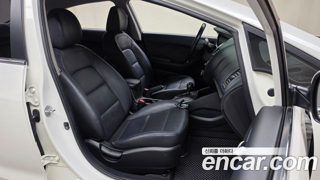 Kia K3 Noblesse 2013 — фото 11