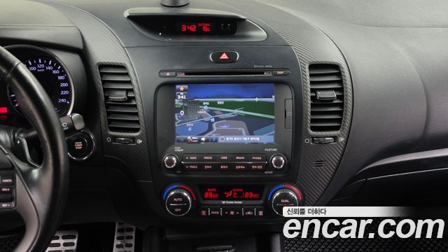 Kia K3 Noblesse 2013 — фото 15