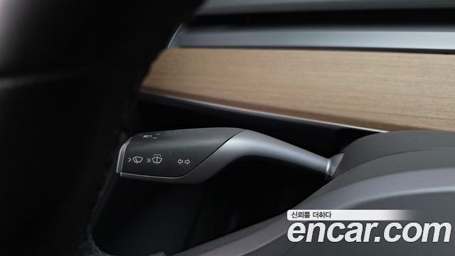 Tesla Model 3 Long Range AWD 2020 — фото 37