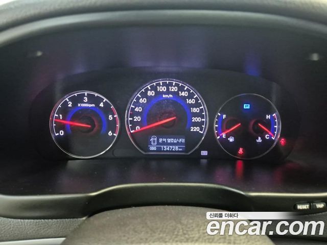 Hyundai Santa Fe (CM) 2WD(2.0VGT) MLX Deluxe 2012 — фото 8