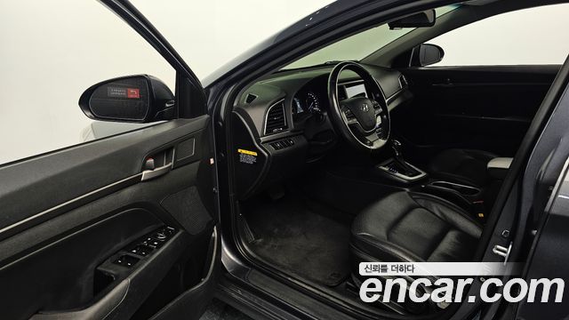 Hyundai Avante (AD) 1.6 GDI Modern 2017 — фото 10