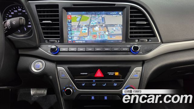 Hyundai Avante (AD) 1.6 GDI Value Plus 2017 — фото 12