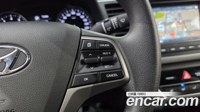 Hyundai Avante (AD) 1.6 GDI Value Plus 2017 — фото 15