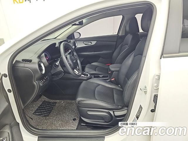 Kia K3 (II) 1.6 Trendy 2022 — фото 15
