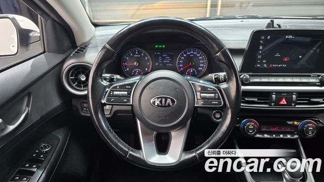 Kia K3 Luxury 2020 — фото 13