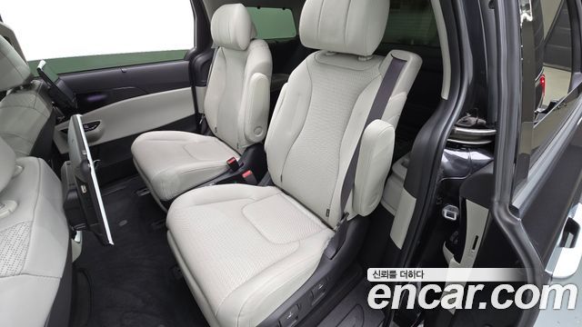 Kia Carnival (IV) Diesel 7-Seater Signature 2022 — фото 11