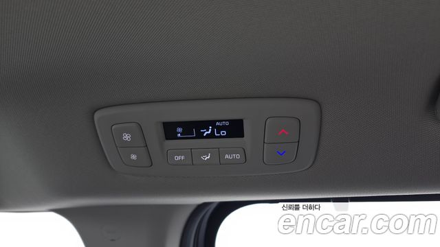Kia Carnival (IV) Diesel 7-Seater Signature 2022 — фото 31