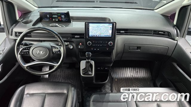 Hyundai Staria 4WD Tourer 9-Seater Modern 2022 — фото 7