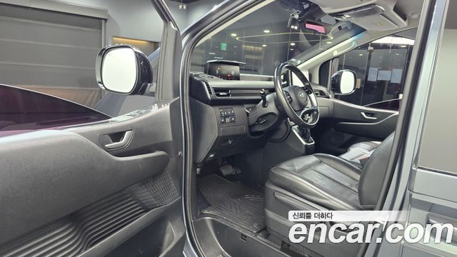 Hyundai Staria 4WD Tourer 9-Seater Modern 2022 — фото 10