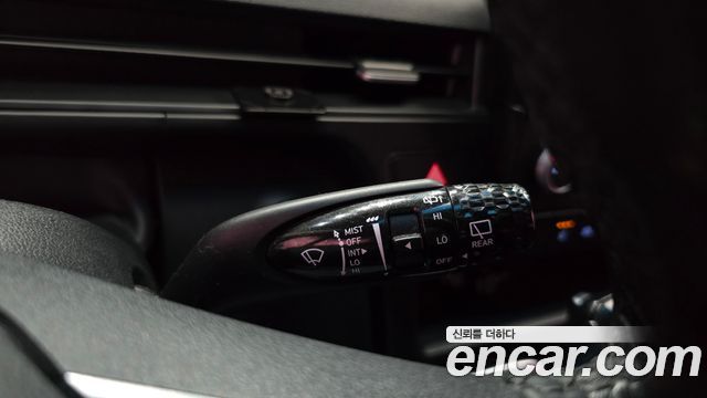 Hyundai Staria 4WD Tourer 9-Seater Modern 2022 — фото 29