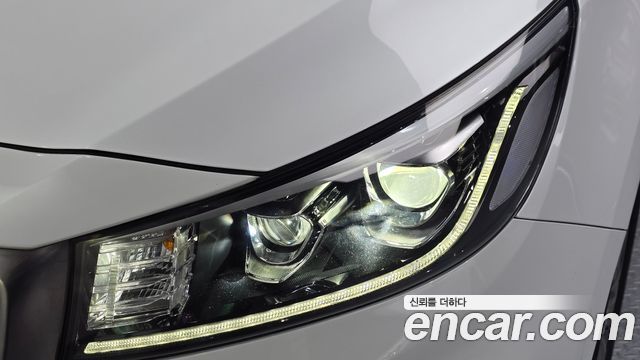 Kia Carnival 9-Seater Hi-Limousine Noblesse Special 2020 — фото 22