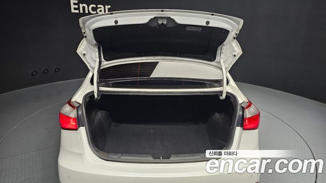 Kia K3 Trendy 2015 — фото 20