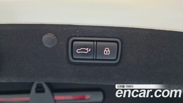 Hyundai Grandeur (IG) 3.0 LPi Dsabled Person Exclusive Special 2018 — фото 17