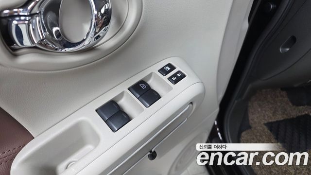 Nissan Cube 1.8 SL Z12 2014 — фото 14