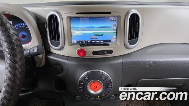 Nissan Cube 1.8 SL Z12 2014 — фото 16