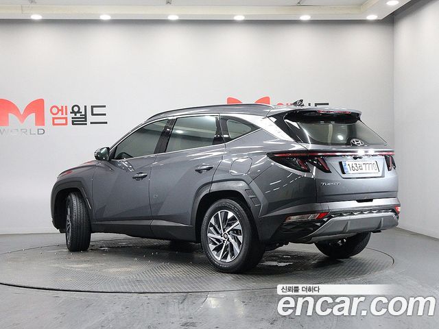 Hyundai Tucson (NX4) Gasoline 1.6 Turbo 2WD Inspiration 2022 — фото 3