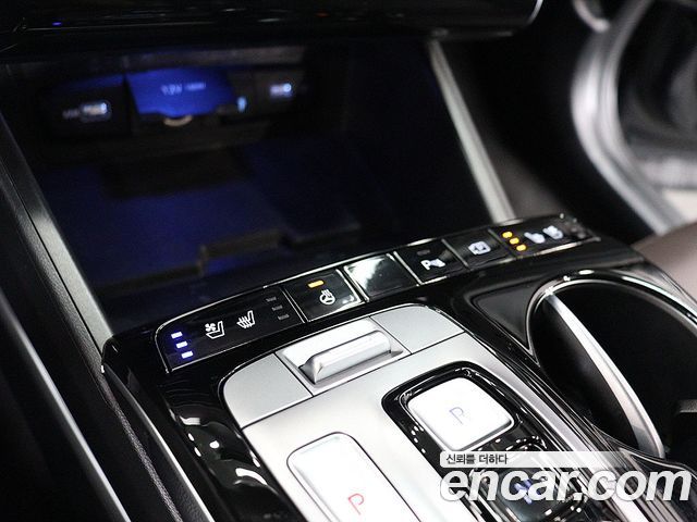 Hyundai Tucson (NX4) Gasoline 1.6 Turbo 2WD Inspiration 2022 — фото 9