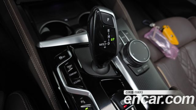 BMW 6 Series GT (G32) 620d xDrive M Sport 2023 — фото 9