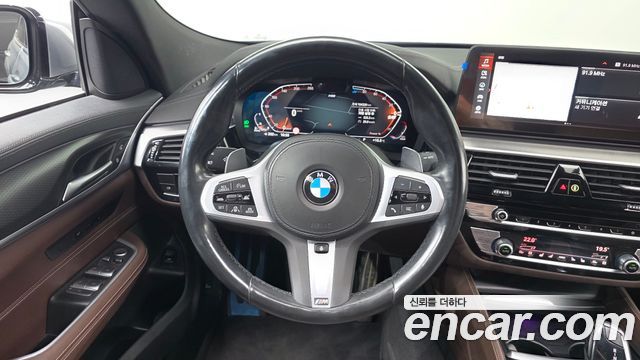 BMW 6 Series GT (G32) 620d xDrive M Sport 2023 — фото 13