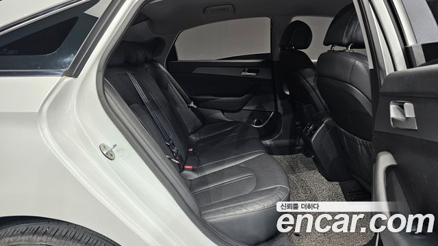 Hyundai Sonata (LF) LPI Premium 2017 — фото 12