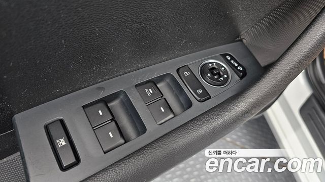 Hyundai Sonata (LF) LPI Premium 2017 — фото 13