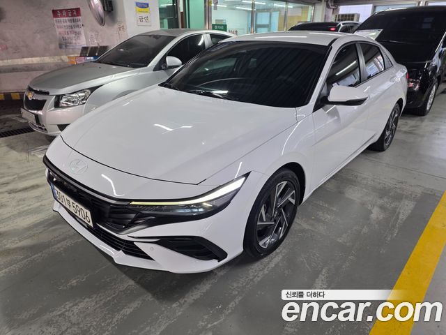 Hyundai Avante (CN7) 1.6 Modern