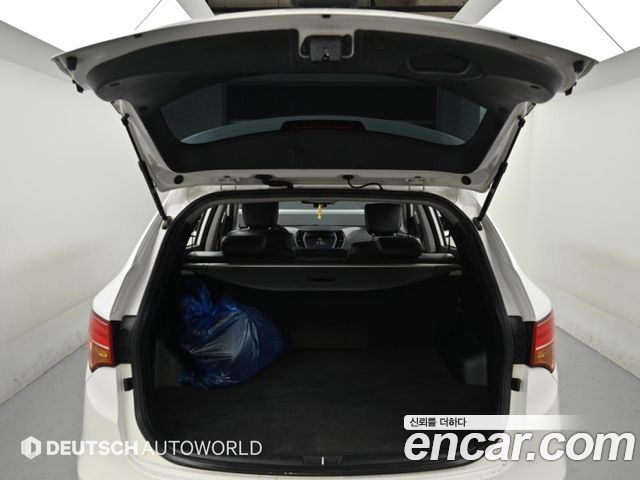 Hyundai Santa Fe (DM) Diesel(e-VGT) 2.0 2WD Exclusive 2014 — фото 23