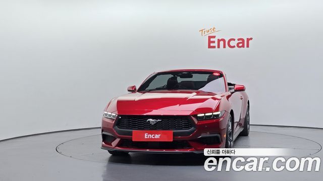 Ford Mustang (VII) 2.3 Ecoboost Premium Convertible 2024 — фото 3