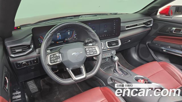 Ford Mustang (VII) 2.3 Ecoboost Premium Convertible 2024 — фото 7