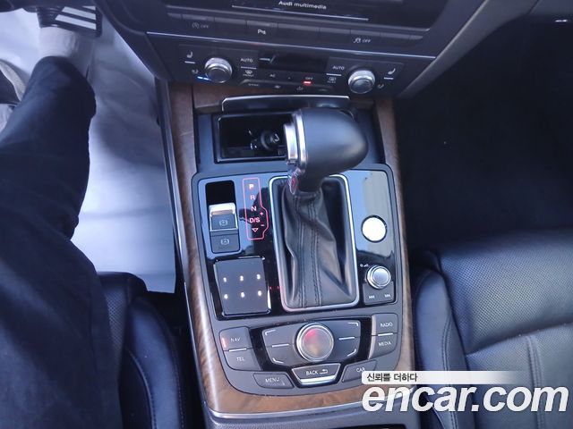 Audi A6 3.0 TFSI Quattro C7 2013 — фото 10