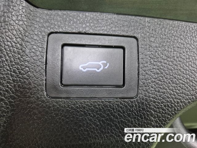 Hyundai Santa Fe The Prime Diesel 2.0 2WD Exclusive Special 2017 — фото 20