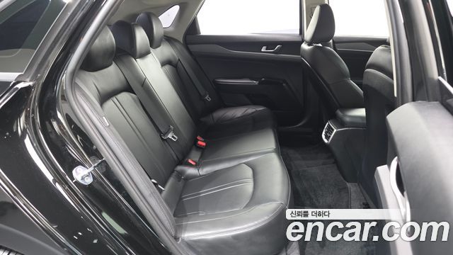 Kia K5 (III) 2.0 Trendy 2023 — фото 12