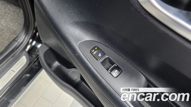 Hyundai Grandeur (IG) 3.0 LPi Modern (Rental Car) 2018 — фото 18