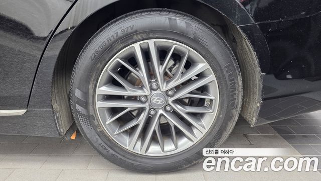 Hyundai Grandeur (IG) 3.0 LPi Modern (Rental Car) 2018 — фото 21