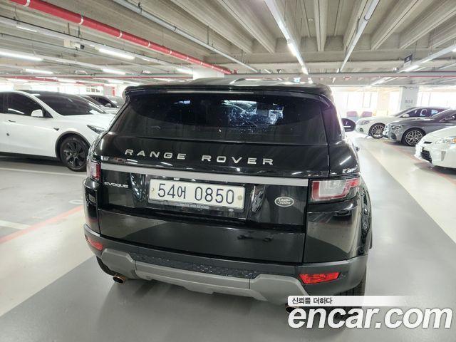 Land Rover Range Rover Evoque 2.0 TD4 SE 2016 — фото 6