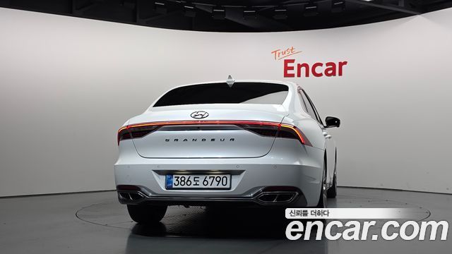 Hyundai Grandeur (IG) 2.5 Calligraphy 2020 — фото 4