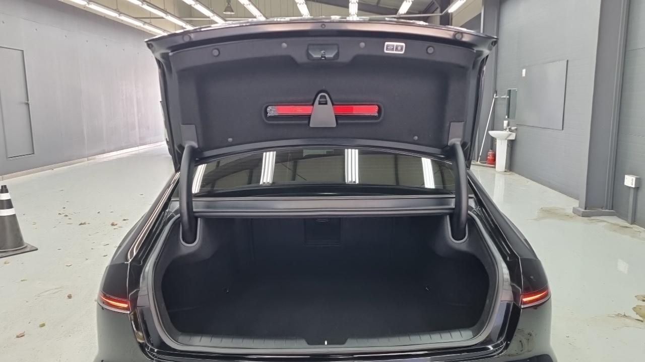Hyundai Grandeur Hybrid (GN7) Exclusive 2024 — фото 16