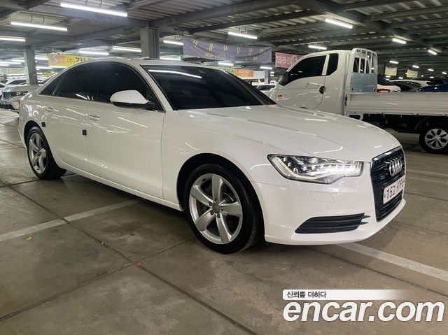 Audi A6 40 TFSI Quattro Dynamic C7 2015 — фото 2