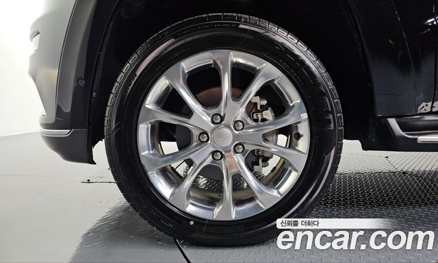 Jeep Grand Cherokee 3.6 Summit WK2 2019 — фото 5