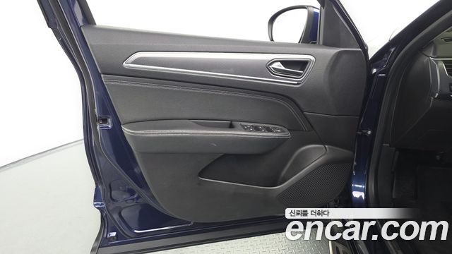 Renault Korea XM3 1.3 TCe RE Signature 2020 — фото 30