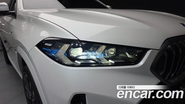 BMW X6 (G06) xDrive40i M Sport 2024 — фото 28
