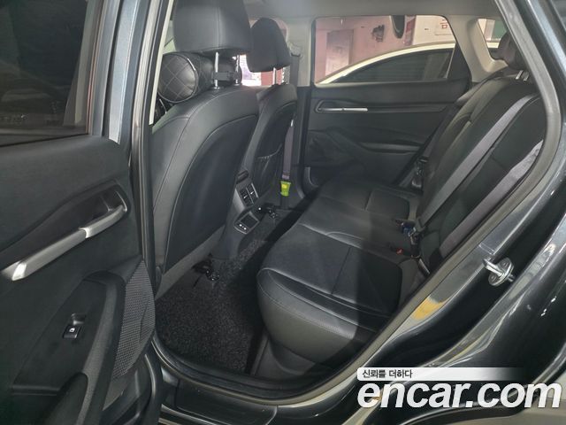 Kia Seltos Gasoline 1.6 Turbo 2WD Prestige 2023 — фото 6