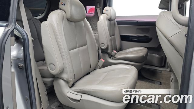 Kia Carnival 9-seater Noblesse 2018 — фото 28