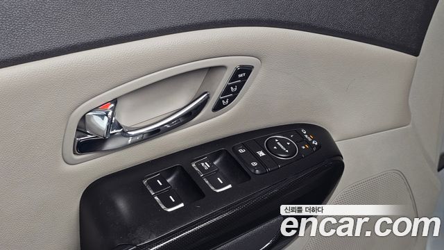 Kia Carnival 9-seater Noblesse 2018 — фото 30