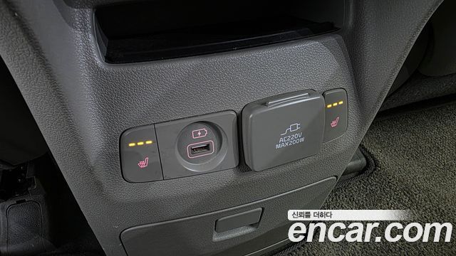 Kia Carnival 9-seater Noblesse 2016 — фото 19