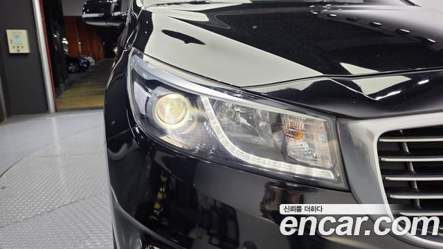 Kia Carnival 9-seater Noblesse 2016 — фото 22